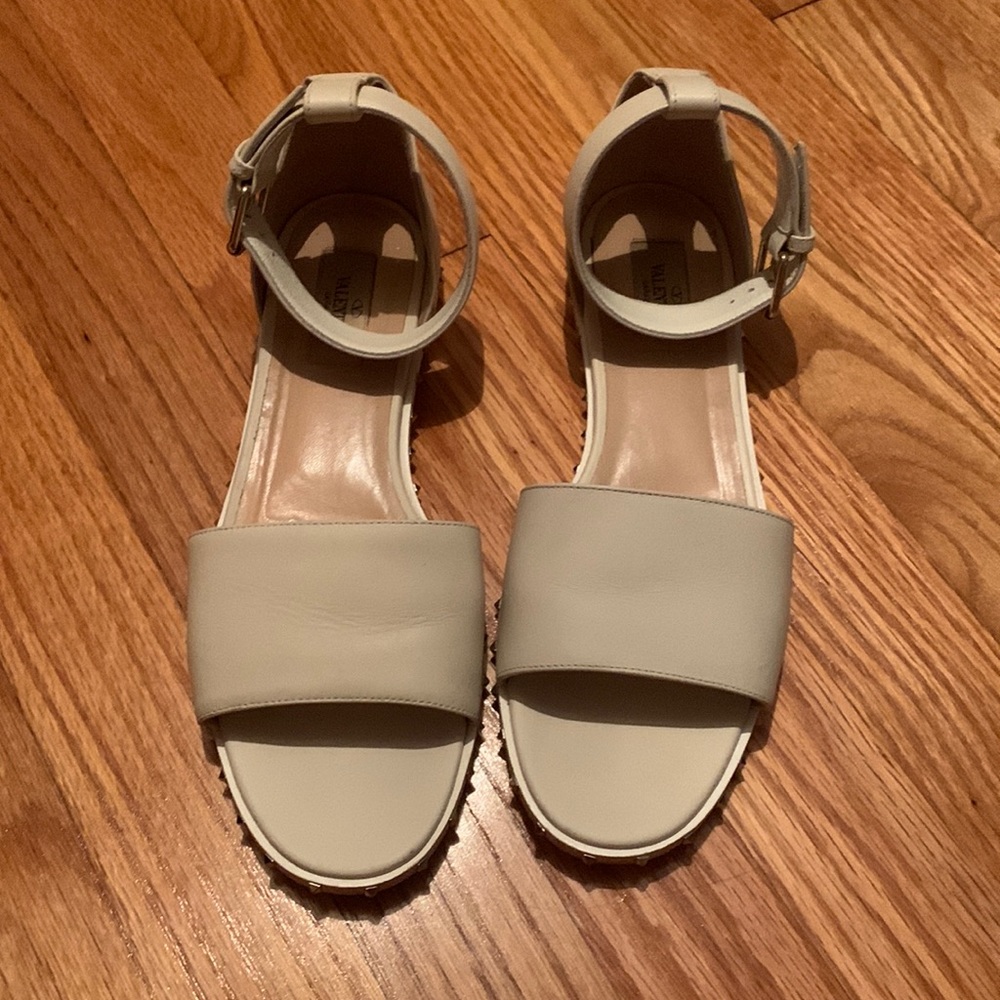 Valentino Rockstud flats